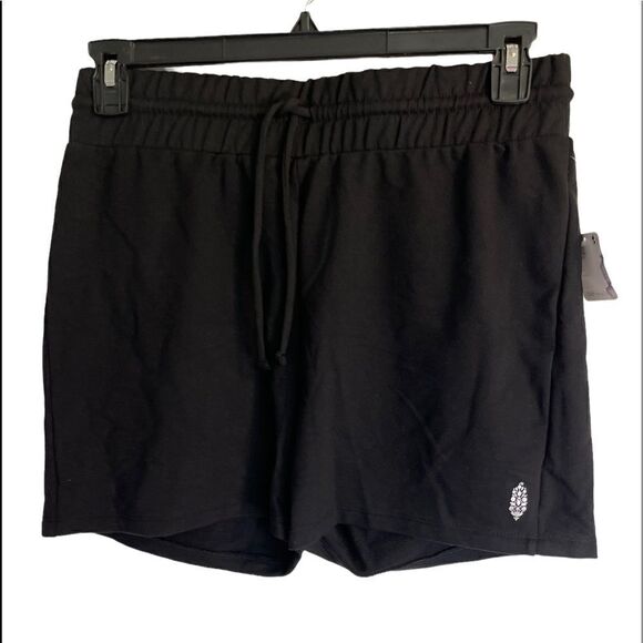 Free People Sunny Set Matching Black Shorts and Long Sleeves Crop Top.Size M - Picture 8 of 16